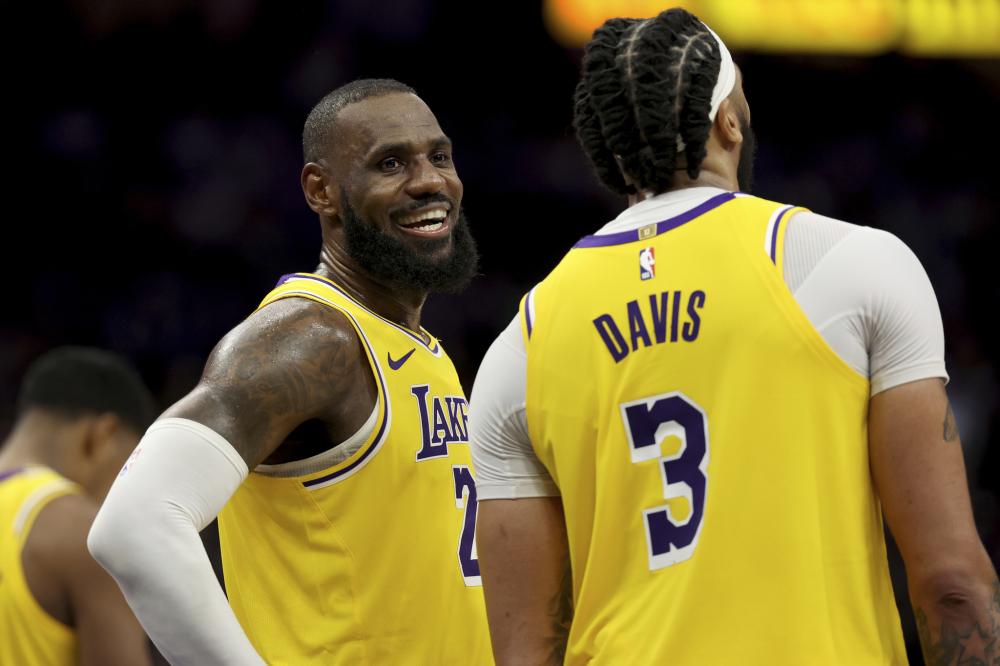 在教练及行 在教练及行